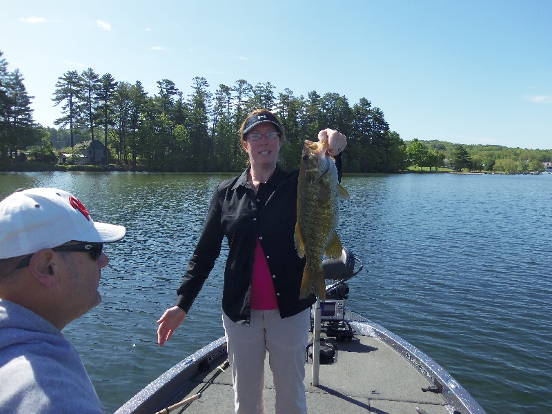 The wife with the fish of the day